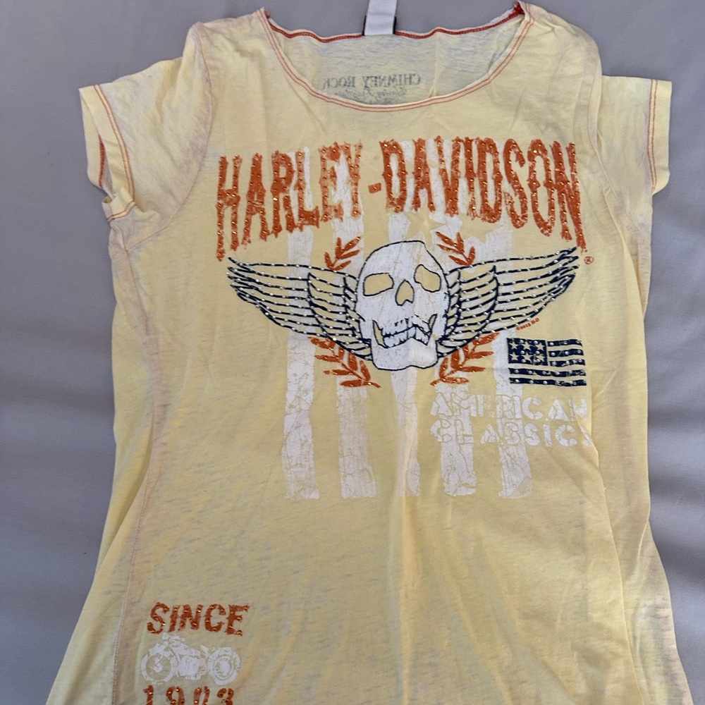 Women’s yellow Harley top